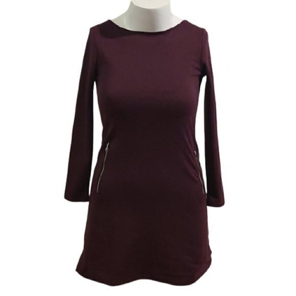 [Gap] Long Sleeve Fitted Dress - Size 0 - Picture 2 of 8